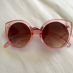 Transparent pink cat eye sunglasses